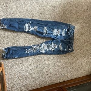 High rise American Eagle Ripped Jeans